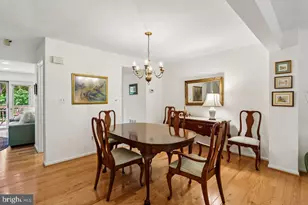 11333 Orchard Ln, Reston, VA 20190 - Photo 5