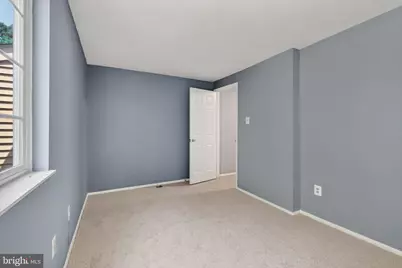 6844 Heatherway Court, Alexandria, VA 22315 - Photo 23