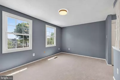 6844 Heatherway Court, Alexandria, VA 22315 - Photo 5