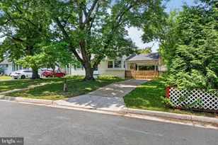 6410 Cavalier Dr, Alexandria, VA 22307 - Photo 35
