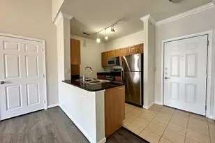 12925 Centre Park Cir, Herndon, VA 20171 - Photo 7