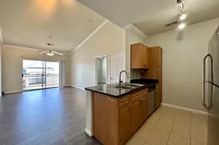 12925 Centre Park Cir, Herndon, VA 20171 - Photo 5