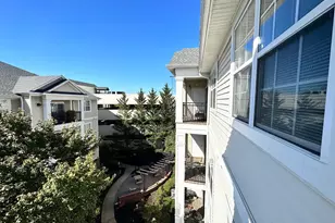 12925 Centre Park Cir, Herndon, VA 20171 - Photo 27