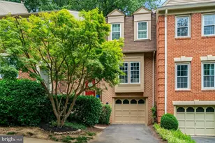 7838 Ashley Glen Rd, Annandale, VA 22003 - Photo 5