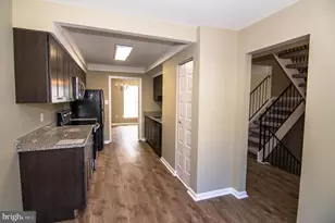 5404 Helm Ct, Fairfax, VA 22032 - Photo 3