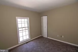 5404 Helm Ct, Fairfax, VA 22032 - Photo 15