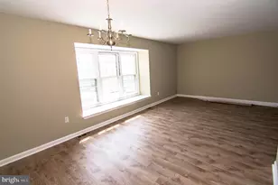 5404 Helm Ct, Fairfax, VA 22032 - Photo 7