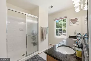 4020 Blue Slate Dr, Alexandria, VA 22306 - Photo 23