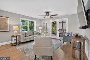9009 Mears St, Fairfax, VA 22031 - Photo 19