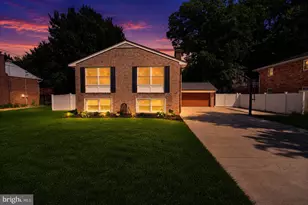 9009 Mears St, Fairfax, VA 22031 - Photo 1