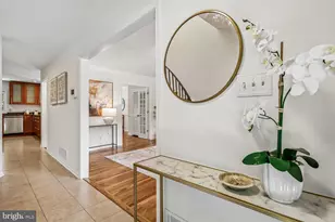 1851 Wainwright Dr, Reston, VA 20190 - Photo 3