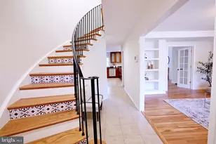 1851 Wainwright Dr, Reston, VA 20190 - Photo 3