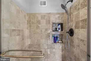 7927 Central Park Cir, Alexandria, VA 22309 - Photo 27