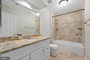 909 Broad Oaks Dr, Herndon, VA 20170 - Photo 19