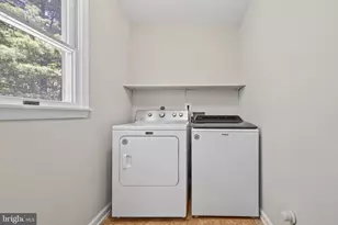 909 Broad Oaks Dr, Herndon, VA 20170 - Photo 13