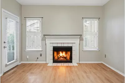 13085 Autumn Woods Way #105, Fairfax, VA 22033 - Photo 5