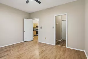 13085 Autumn Woods Way, Fairfax, VA 22033 - Photo 21