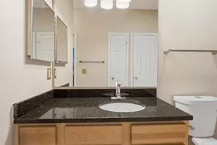 13085 Autumn Woods Way, Fairfax, VA 22033 - Photo 19