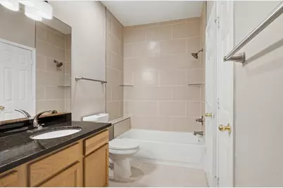 13085 Autumn Woods Way #105, Fairfax, VA 22033 - Photo 17
