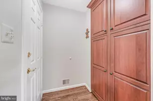13387 Glen Taylor Ln, Herndon, VA 20171 - Photo 29