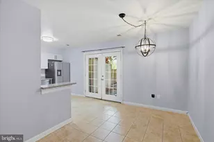 1105 Freshrain Ct, Herndon, VA 20170 - Photo 5