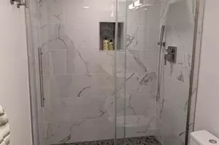 8340 Greensboro Dr, McLean, VA 22102 - Photo 9