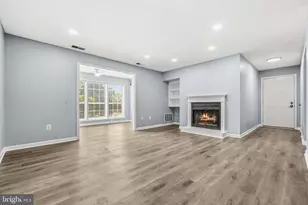 10212 Oakton Terrace Rd, Oakton, VA 22124 - Photo 11