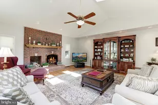 5501 W Ridge View Dr, Fairfax, VA 22030 - Photo 31