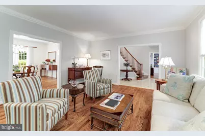 5501 W Ridge View Drive, Fairfax, VA 22030 - Photo 13