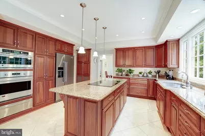 5501 W Ridge View Drive, Fairfax, VA 22030 - Photo 25