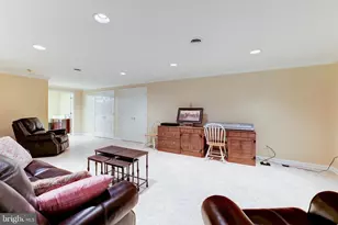 5501 W Ridge View Dr, Fairfax, VA 22030 - Photo 65