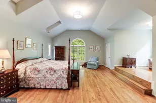 5501 W Ridge View Dr, Fairfax, VA 22030 - Photo 47