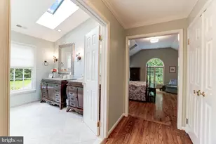 5501 W Ridge View Dr, Fairfax, VA 22030 - Photo 49
