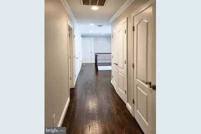 610 Meadow Lane SW, Vienna, VA 22180 - Photo 25