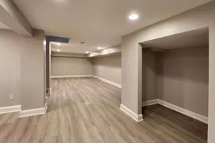 610 Meadow Ln SW, Vienna, VA 22180 - Photo 47