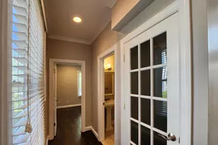 610 Meadow Ln SW, Vienna, VA 22180 - Photo 17
