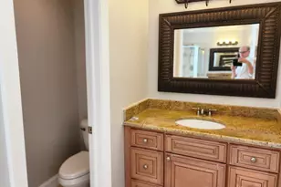 610 Meadow Ln SW, Vienna, VA 22180 - Photo 33