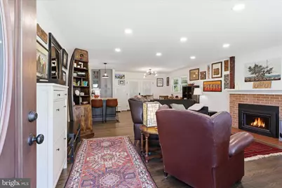 10703 Almond Street, Fairfax, VA 22032 - Photo 3