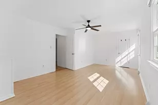3219 Fox Mill Rd, Oakton, VA 22124 - Photo 37