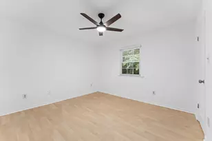 3219 Fox Mill Rd, Oakton, VA 22124 - Photo 35