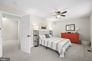 6426 Silver Ridge Cir, Alexandria, VA 22315 - Photo 13