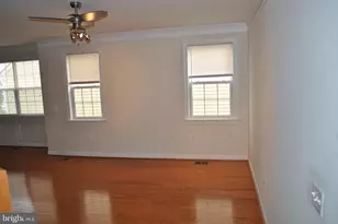 13652 Venturi Ln, Herndon, VA 20171 - Photo 3