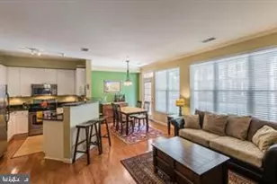 2700 Bellforest Ct, Vienna, VA 22180 - Photo 3