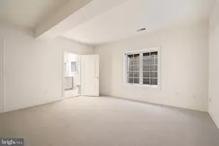 7440 Old Maple Square, McLean, VA 22102 - Photo 33
