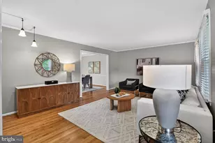1651 Lozano Dr, Vienna, VA 22182 - Photo 9
