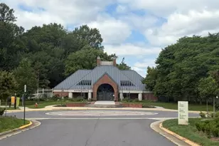 1651 Lozano Dr, Vienna, VA 22182 - Photo 65