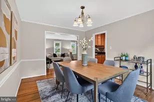 1651 Lozano Dr, Vienna, VA 22182 - Photo 11