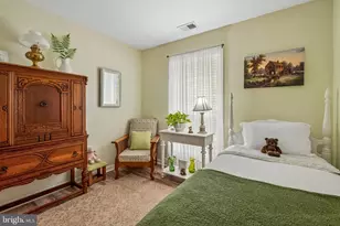 10090 Oakton Terrace Rd, Oakton, VA 22124 - Photo 17