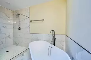 7227 Devereux Ct, Alexandria, VA 22315 - Photo 7
