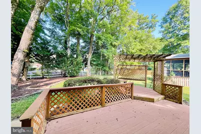7227 Devereux Court, Alexandria, VA 22315 - Photo 23